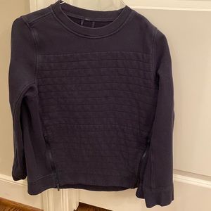 Lululemon sweatshirt